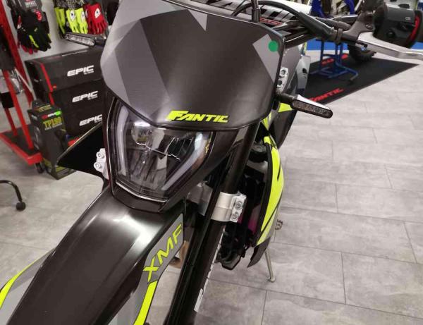 FANTIC XMF125 PERFORMANCE 2025